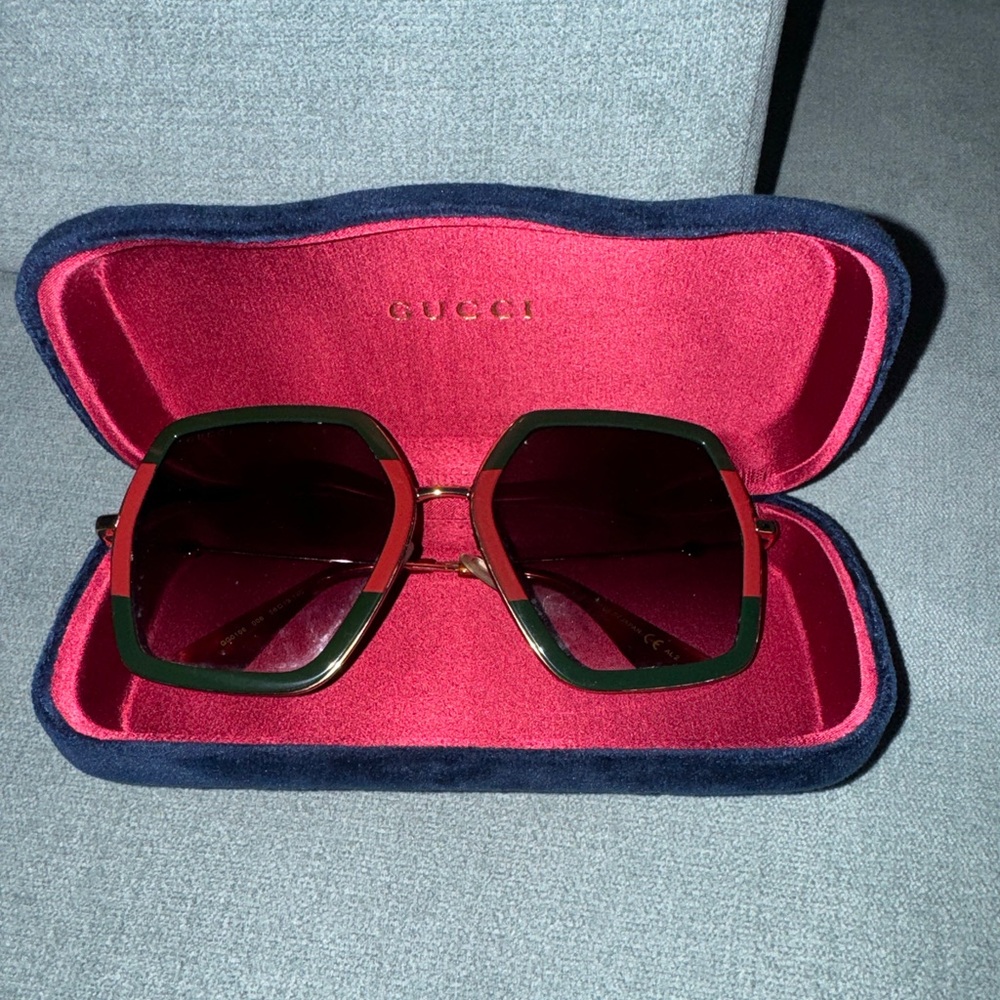 GUCCI WOMEN'S "METAL" SUNGLASSES - GG0106S